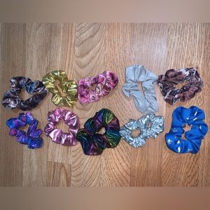 Bundle of scrunchies